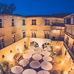 Chateau Des Ducs De Joyeuse, Bw Signature Collection ホテル 4*