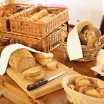 Chateau Des Ducs De Joyeuse, Bw Signature Collection 4*