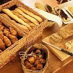 Hotel Chateau Des Ducs De Joyeuse, Bw Signature Collection