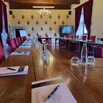 ホテル Chateau Des Ducs De Joyeuse, Bw Signature Collection 4*