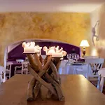 Chateau Des Ducs De Joyeuse, Bw Signature Collection Hotel Couiza