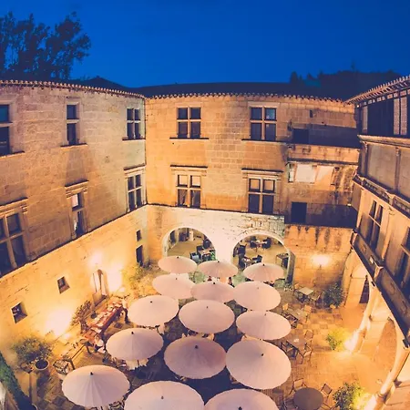 Chateau Des Ducs De Joueuse, Bw Signature Collection Hotel 4*