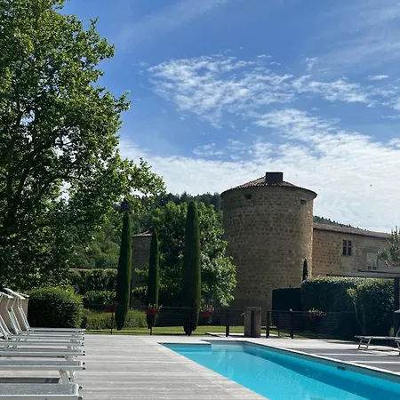 Chateau Des Ducs De Joyeuse, Bw Signature Collection فندق 4*