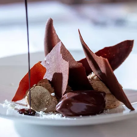 فندق Chateau Des Ducs De Joyeuse, Bw Signature Collection 4*