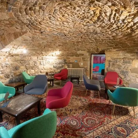 Chateau Des Ducs De Joueuse, Bw Signature Collection Hotel