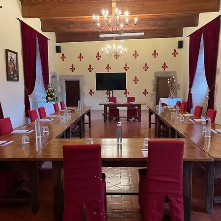 Chateau Des Ducs De Joyeuse, Bw Signature Collection Otel