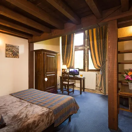 Hotel Chateau Des Ducs De Joueuse, Bw Signature Collection