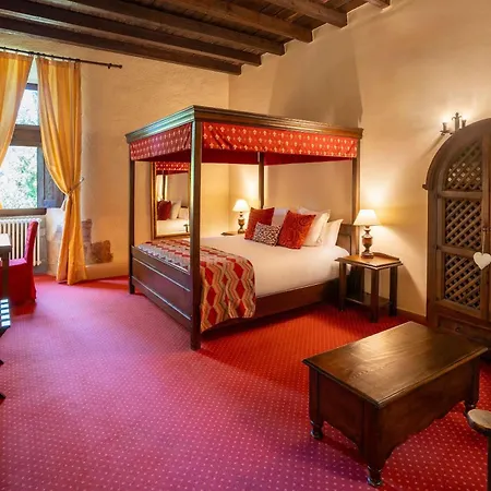 Chateau Des Ducs De Joyeuse, Bw Signature Collection Couiza