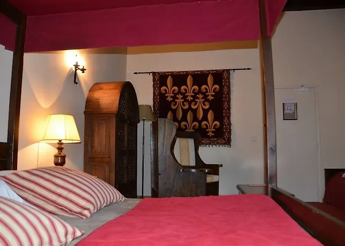 Chateau Des Ducs De Joyeuse, Bw Signature Collection Couiza